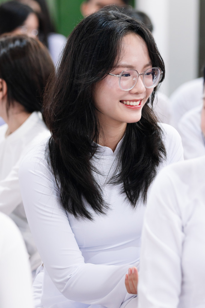 Nữ sinh Việt khai giảng 2026: Vẻ đẹp rạng rỡ và kỷ niệm đáng nhớ - Ảnh 25. Nữ sinh Việt khai giảng 2026: Vẻ đẹp rạng rỡ và kỷ niệm đáng nhớ - Ảnh 25.