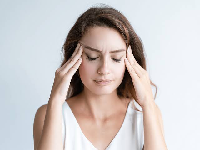 Da ngày càng xỉn, tóc rụng nhiều, coi chừng thiếu sắt? Sự thật về