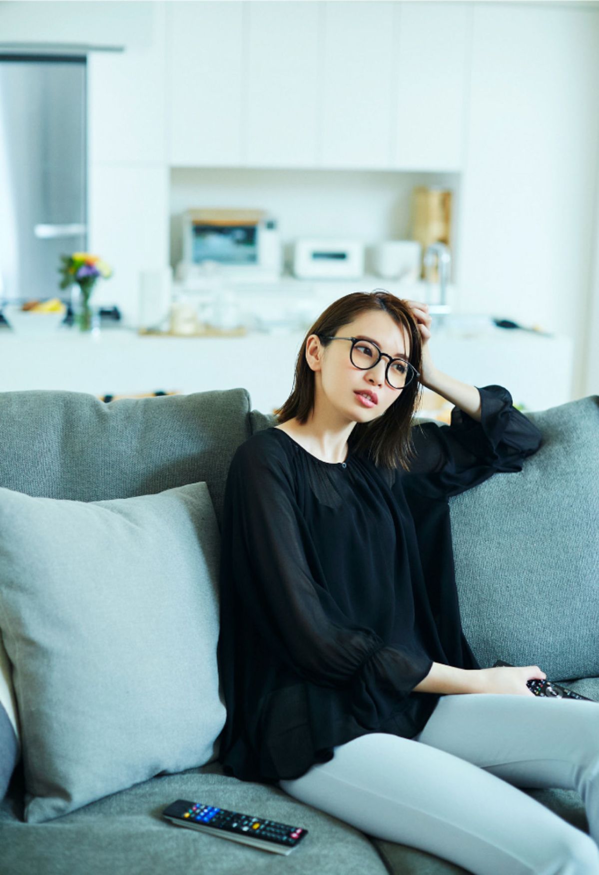 Sau tuổi 35, thứ dễ tăng nhất kh&ocirc;ng phải thu nhập m&agrave; l&agrave; ti&ecirc;u chuẩn sống: Nếu kh&ocirc;ng kiểm so&aacute;t, c&agrave;ng l&agrave;m l&acirc;u c&agrave;ng kh&oacute; t&iacute;ch lũy - Ảnh 2.