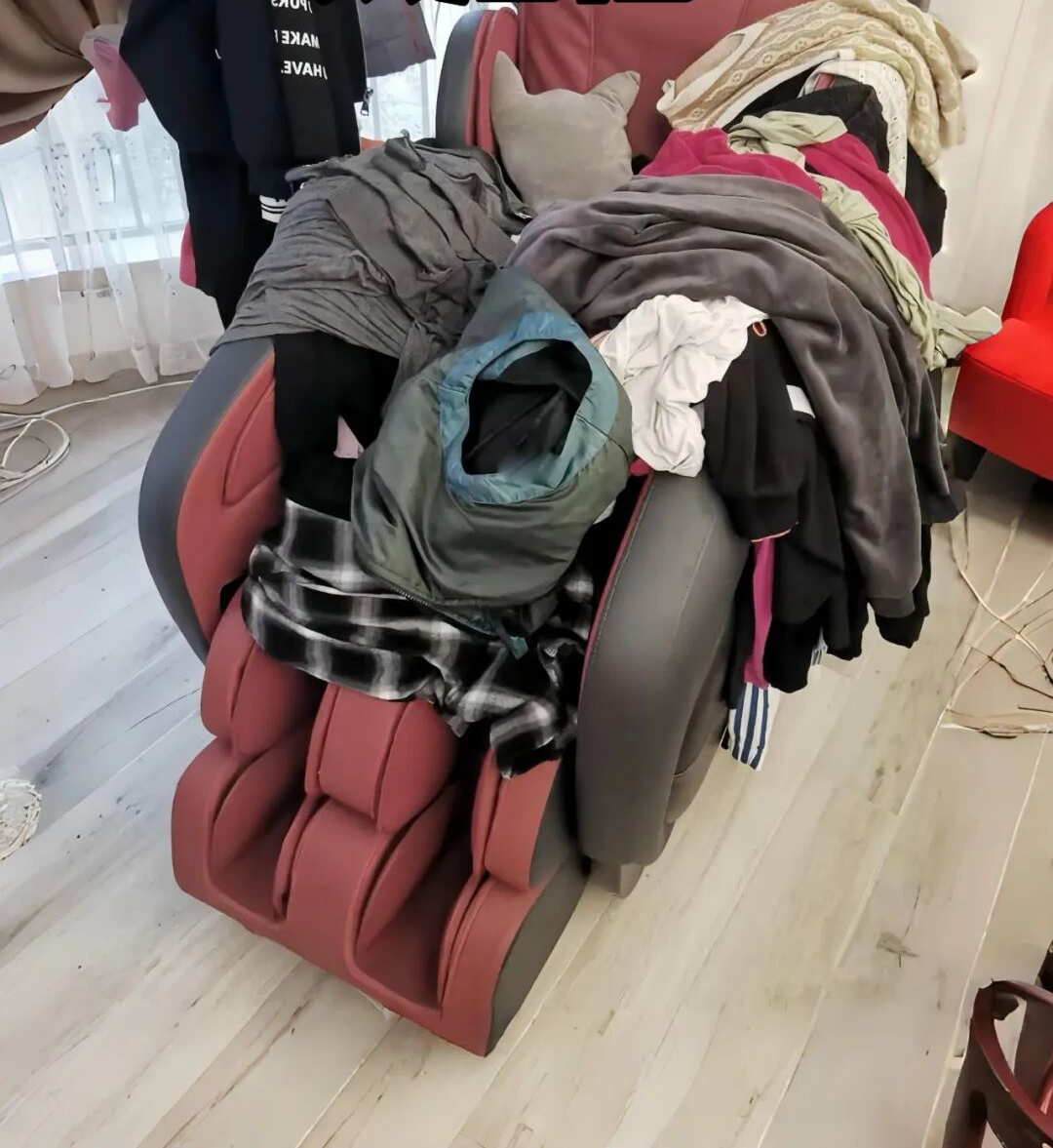 Sau một lần dọn nhà thật kỹ, tôi quyết không mua lại 6 món này: Tốn tiền, chiếm chỗ, càng dùng càng thấy mệt - Ảnh 9.