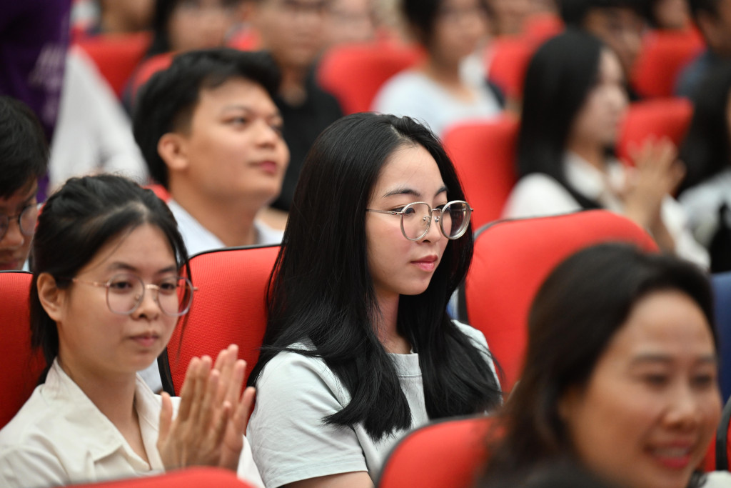 Match Day 2026 tại ĐH Y Hà Nội: Chuyên ngành nội trú HOT được gọi tên - Ảnh 3. Match Day 2026 tại ĐH Y Hà Nội: Chuyên ngành nội trú HOT được gọi tên - Ảnh 3.