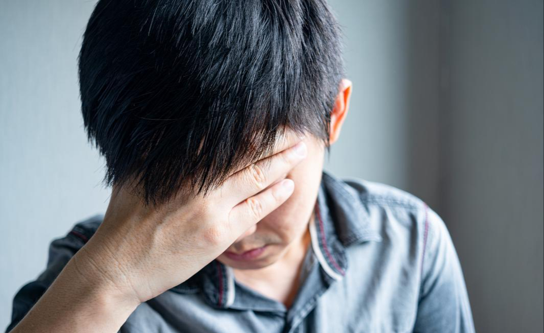 Nghi&ecirc;n cứu sinh b&aacute;n v&agrave;ng bị đ&oacute;ng băng t&agrave;i khoản ng&acirc;n h&agrave;ng , rắc rối kh&ocirc;ng ngờ tại Bắc Kinh - Ảnh 3.
