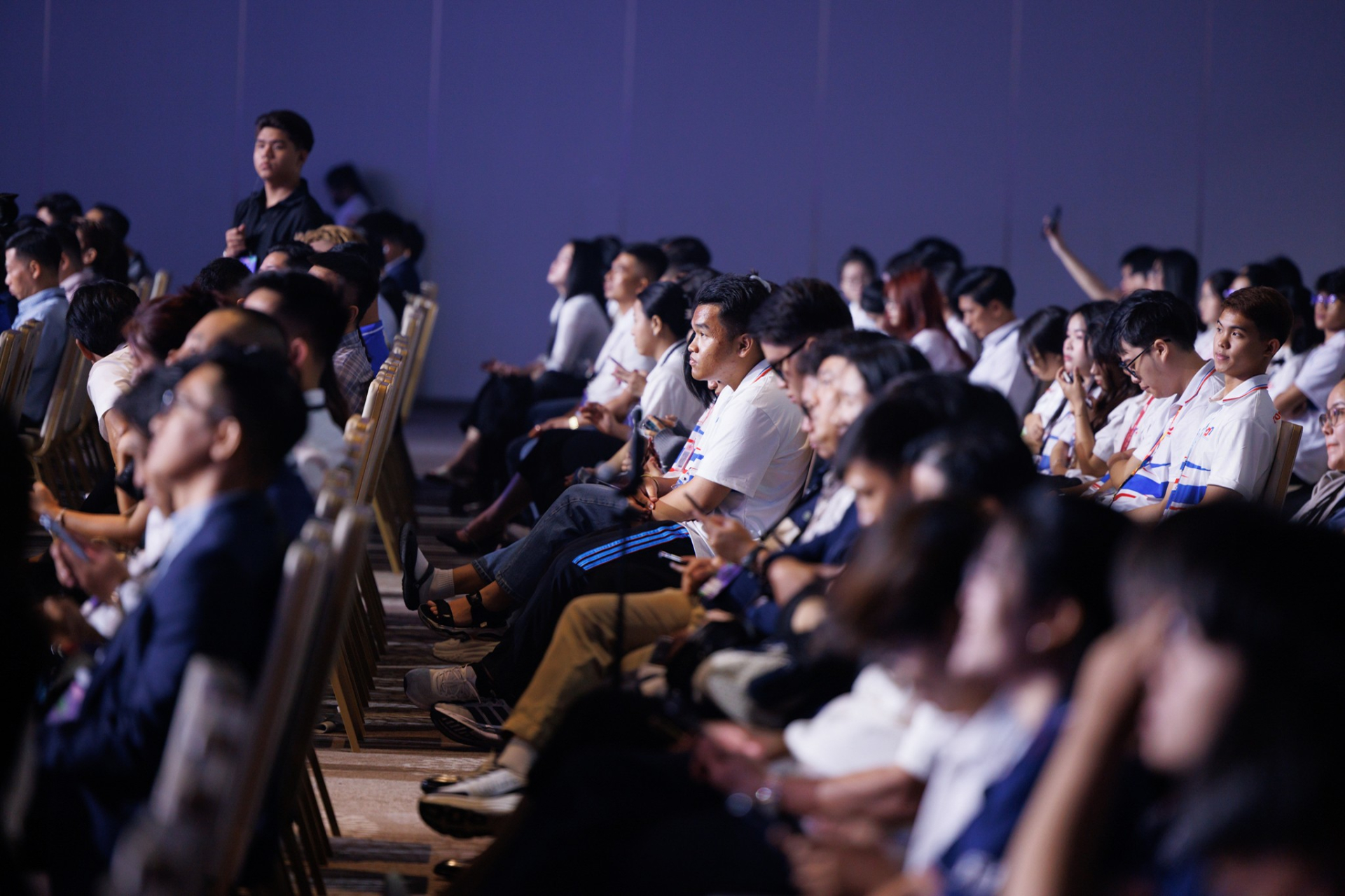 Gi&aacute;m đốc VCCorp Network: Minh bạch th&ocirc;ng tin trong KOL v&agrave; AI tại KOL Summit 2026 - Ảnh 2.