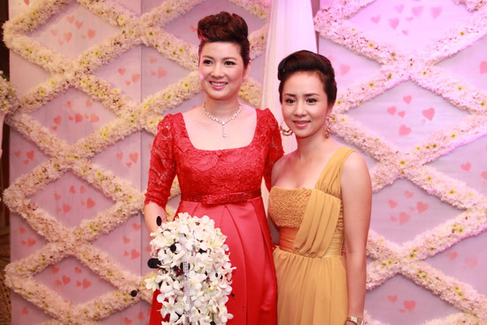 Th&uacute;y Hiền: &ldquo;Cuộc sống của t&ocirc;i y&ecirc;n b&igrave;nh v&agrave; hạnh ph&uacute;c&rdquo;