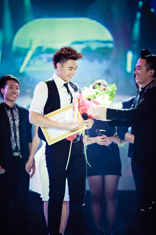 Chung kết SMĐH 2012: Kết quả kh&ocirc;ng qu&aacute; bất ngờ 