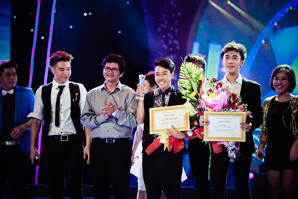 Chung kết SMĐH 2012: Kết quả kh&ocirc;ng qu&aacute; bất ngờ 