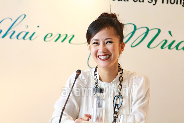 Hồng Nhung - Mỹ Linh kể chuyện m&ugrave;a thu H&agrave; Nội