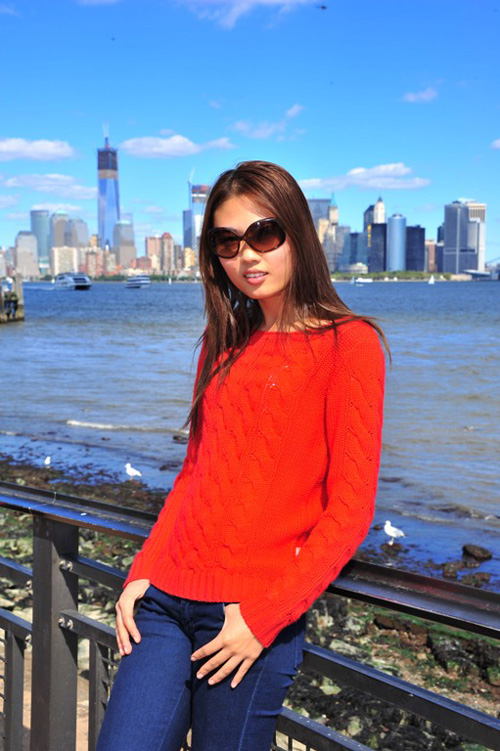 Top 6 VNTM 2012 du h&iacute; tại New York 12