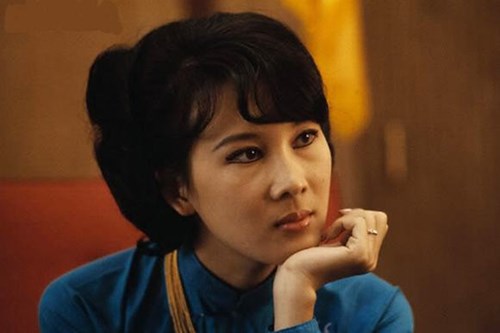 Chuyện về mẹ của MC Kỳ Duyên, cô em đất Bắc trở thành bóng hồng huyền thoại của đất Sài Gòn năm xưa - Ảnh 4.
