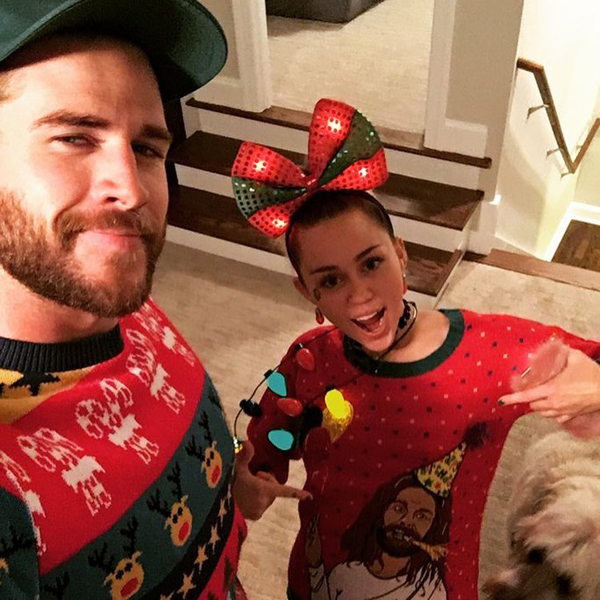 Miley Cyrus khoe quà Giáng Sinh “độc” của bạn trai Liam Hemsworth - Ảnh 3.
