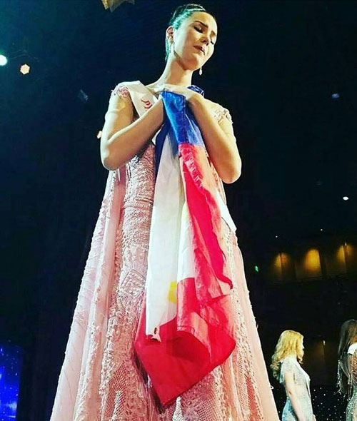 Người đẹp Philippines ôm quốc kỳ khóc nghẹn ngào vì để tuột ngôi vị Hoa hậu Thế giới - Ảnh 3.