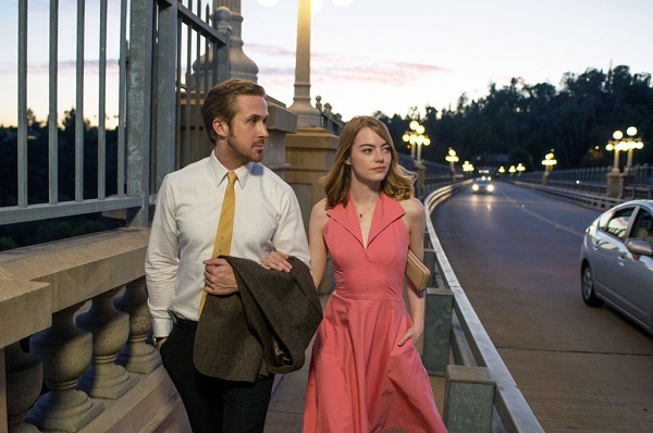Vũ điệu không hồi kết của cặp đôi La La Land Ryan Gosling và Emma Stone - Ảnh 4.