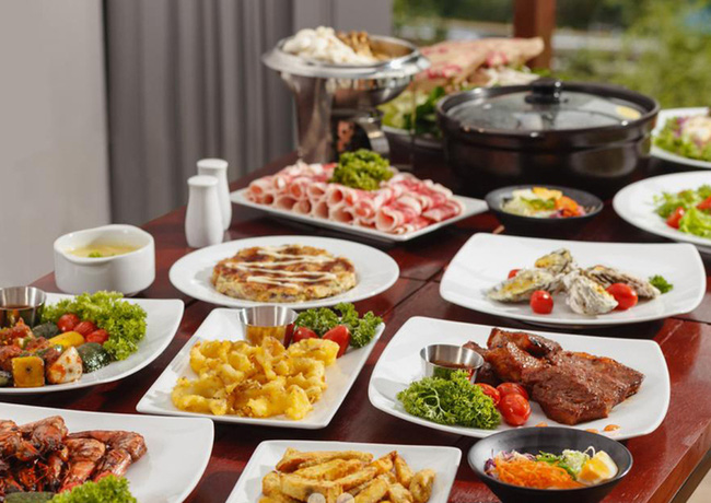 6 địa chỉ buffet ngon, đầy đặn giá dưới 350 nghìn để tụ tập cuối năm ở Hà Nội - Ảnh 9.