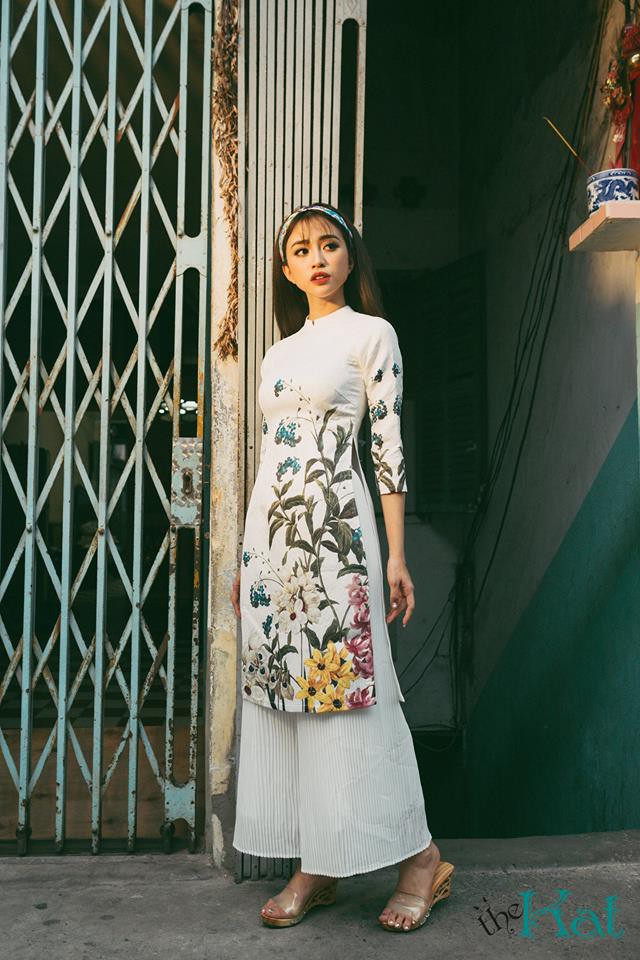 Chuẩn bị Tết tây, rục rịch Tết ta, loạt thương hiệu Việt đã tung các thiết kế áo dài duyên dáng đốn tim các nàng - Ảnh 9.