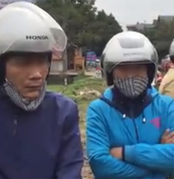 Bắc Giang: Người dân vây bắt đôi nam nữ nghi bỏ thuốc mê, lừa bán gói thuốc nam với giá 20 triệu/gói - Ảnh 3.