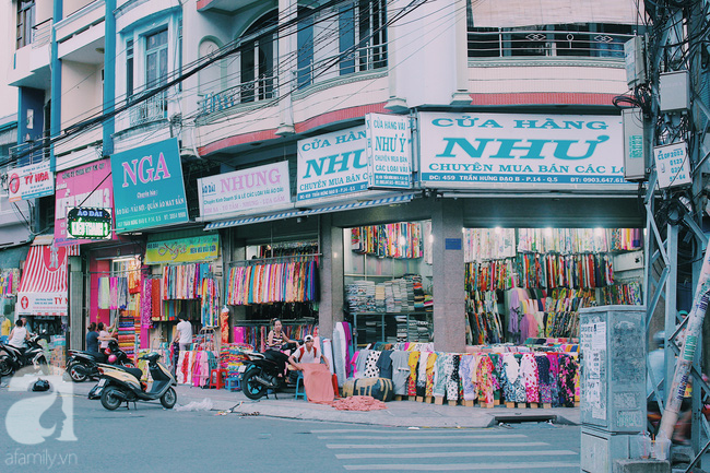Muốn mua vải may da, đừng quên ghé ngang khu chợ Soái Kình Lâm trăm năm tuổi ở Sài Gòn - Ảnh 11.