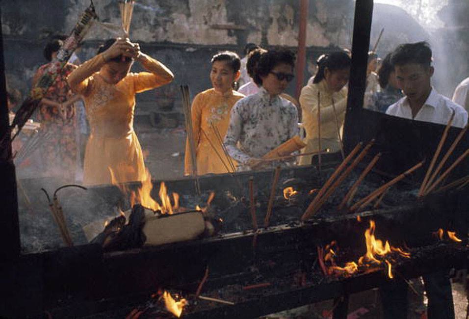 Hơn nửa thế kỷ trước, phụ nữ Sài Gòn đã mặc chất, chơi sang như thế này cơ mà! - Ảnh 22.