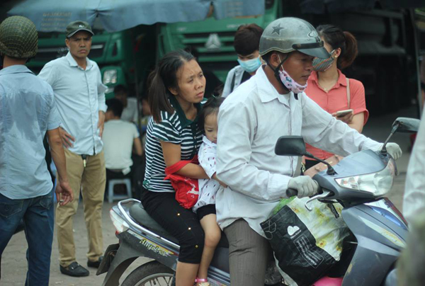 Hà Nội: Kết thúc ngày nghỉ lễ, giao thông Thủ đô ùn ứ nhưng dễ thở hơn nhiều lần so với trước - Ảnh 15.