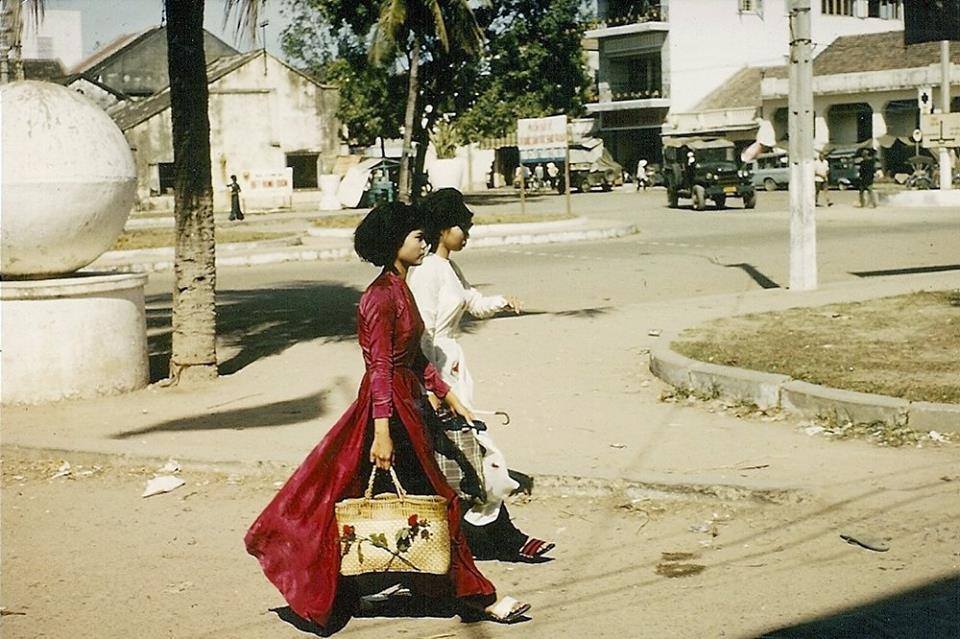 Hơn nửa thế kỷ trước, phụ nữ Sài Gòn đã mặc chất, chơi sang như thế này cơ mà! - Ảnh 5.