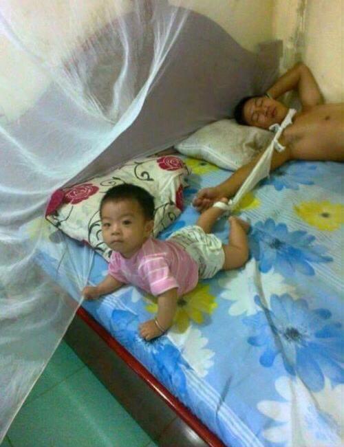 Bố trông con, nghe qua tưởng vụng về, nhưng nhìn mới thấy nghề - Ảnh 7. Bố trông con, nghe qua tưởng vụng về, nhưng nhìn mới thấy nghề - Ảnh 7.