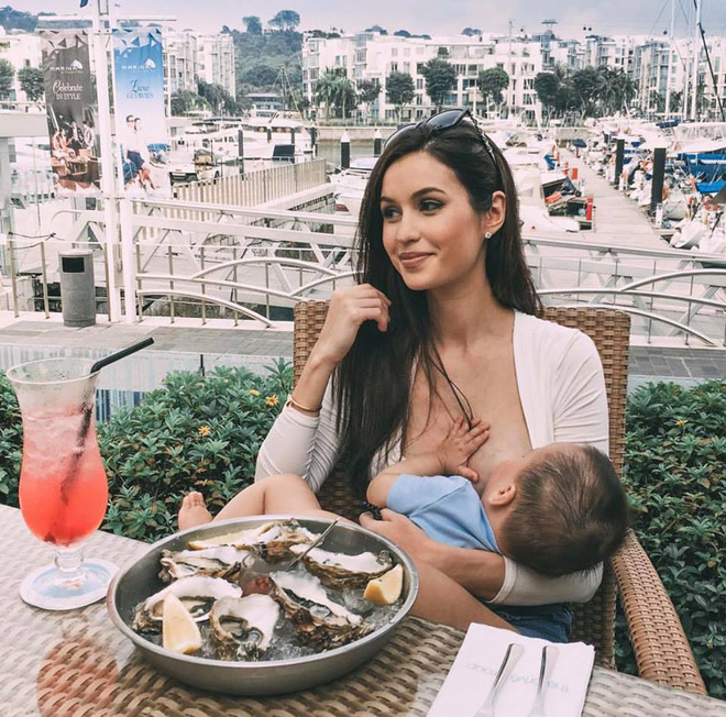 Sự nghiệp xuất sắc, cuộc sống viên mãn của mẹ 2 con xinh đẹp hot nhất những ngày qua - Ảnh 3. Sự nghiệp xuất sắc, cuộc sống viên mãn của mẹ 2 con xinh đẹp hot nhất những ngày qua - Ảnh 3.