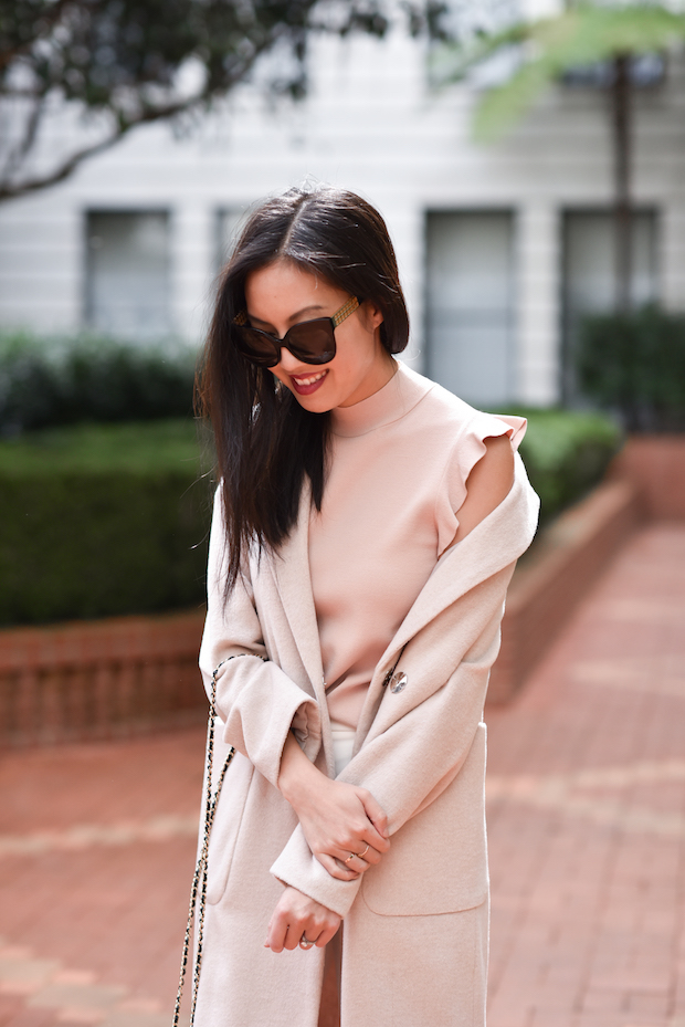 Chưa đến hè mà các quý cô châu Á đã sớm khoe vai trần trong street style tuần qua - Ảnh 14.