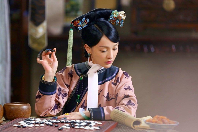 Màn ảnh Hoa ngữ cuối năm: Bùng nổ cuộc chiến cổ trang của Châu Tấn - Trần Kiều Ân - Ảnh 3. Màn ảnh Hoa ngữ cuối năm: Bùng nổ cuộc chiến cổ trang của Châu Tấn - Trần Kiều Ân - Ảnh 3.
