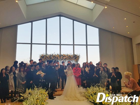 Hình ảnh đám cưới ấm áp của nữ diễn viên “Dong Yi” - Ảnh 1.