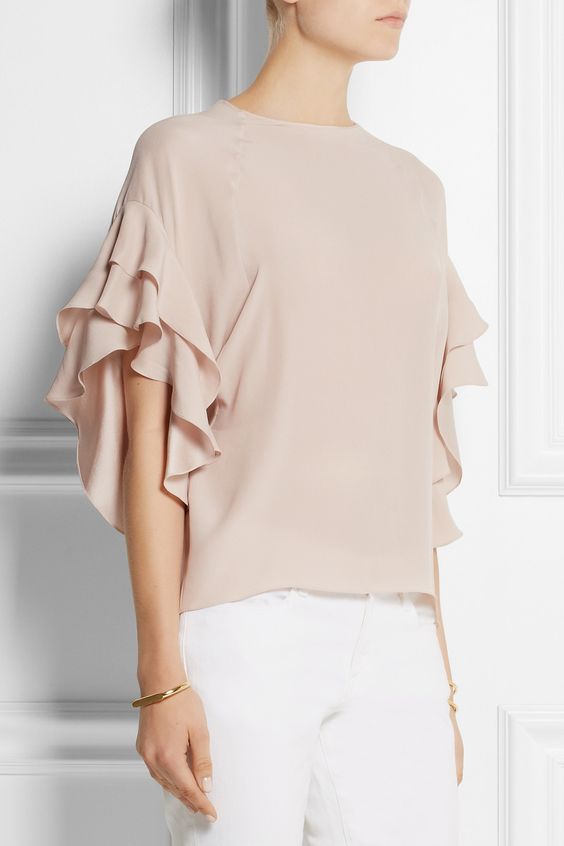 Áo blouse mềm mại cũng có tới 7 cách điệu để các nàng tha hồ chọn - Ảnh 1.