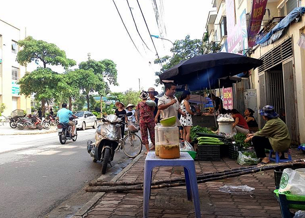 Vụ nữ sinh tử vong tại chung cư Tân Tây Đô: Nữ sinh là học sinh giỏi, có khả năng bị trầm cảm? - Ảnh 5. Vụ nữ sinh tử vong tại chung cư Tân Tây Đô: Nữ sinh là học sinh giỏi, có khả năng bị trầm cảm? - Ảnh 5.