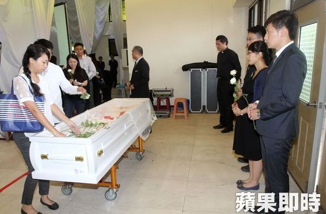Đám cưới trở thành đám tang sau cái chết bi kịch của cô dâu: Kiếp sau anh mong mình vẫn sẽ là vợ chồng - Ảnh 9. Đám cưới trở thành đám tang sau cái chết bi kịch của cô dâu: Kiếp sau anh mong mình vẫn sẽ là vợ chồng - Ảnh 9.