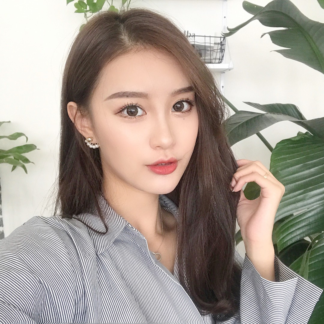 Sau hạ g&ograve; m&aacute; th&igrave; phương ph&aacute;p lấp đầy r&acirc;u rồng sẽ gi&uacute;p c&aacute;c chị em trẻ ra v&agrave;i chục tuổi - Ảnh 8.