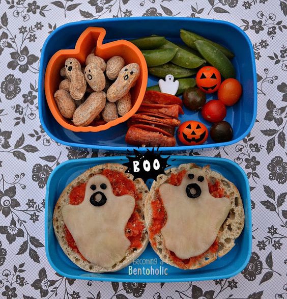 Những hộp cơm bento cho trẻ theo chủ đề Halloween vô cùng đáng yêu - Ảnh 15.