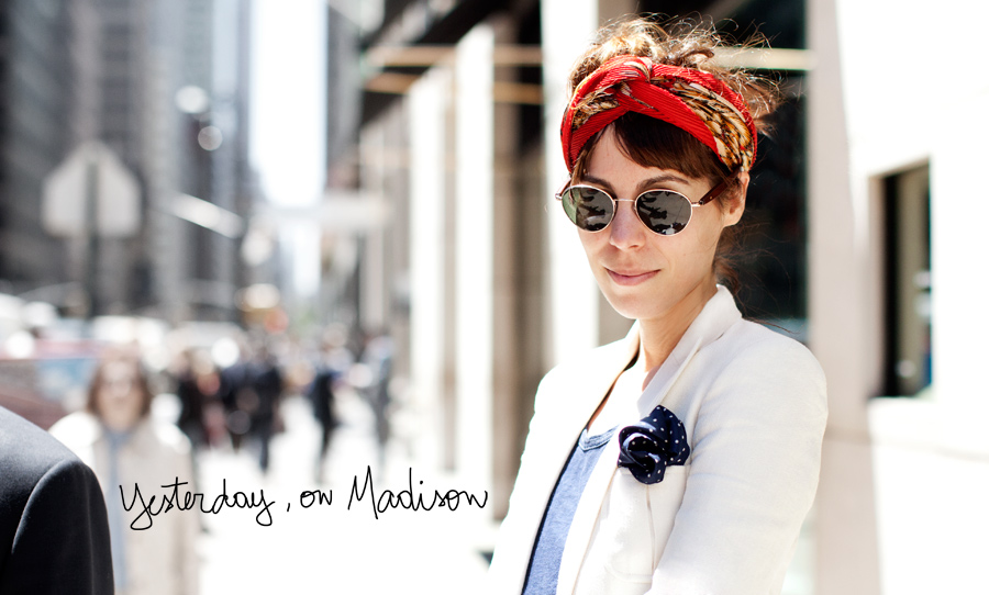 7 kiểu thắt khăn cơ bản để bạn bung lụa trong m&ugrave;a lạnh sắp tới - Ảnh 19.