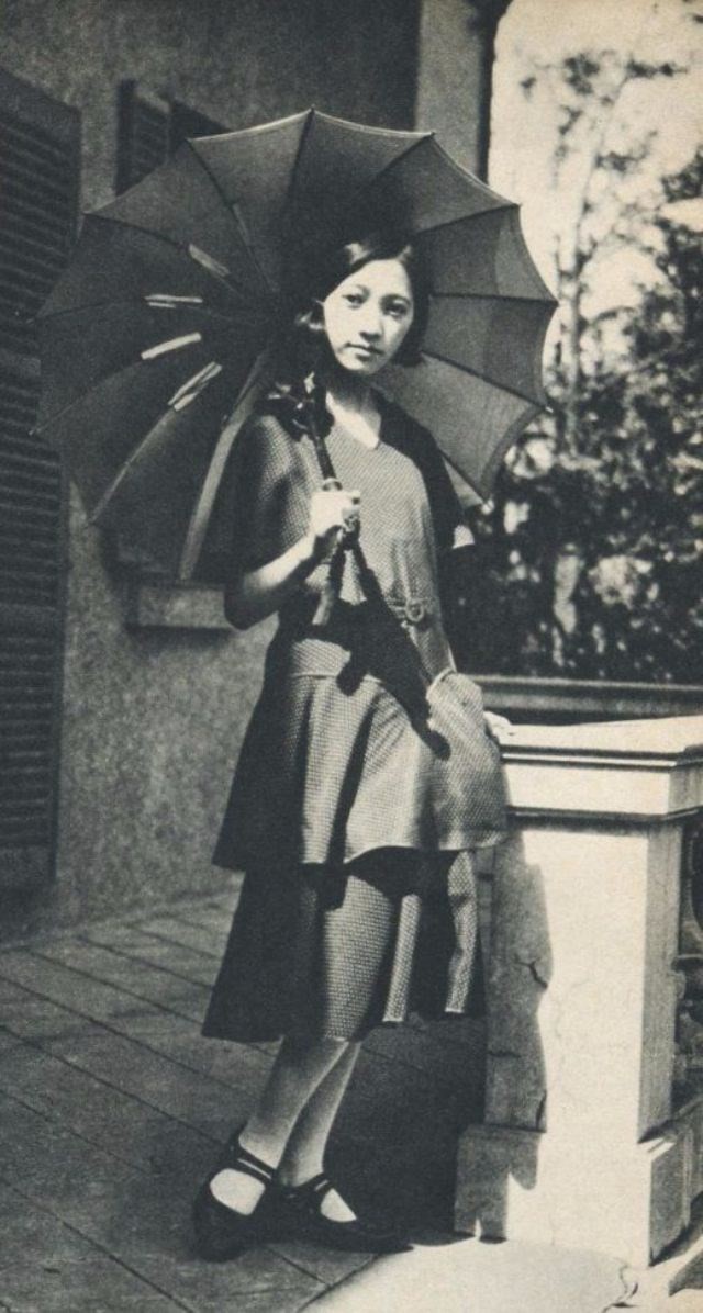 Ấn tượng với vẻ đẹp của phụ nữ Nhật Bản gần 90 năm trước trong bộ ảnh vô cùng hiếm  hoi này - Ảnh 21.