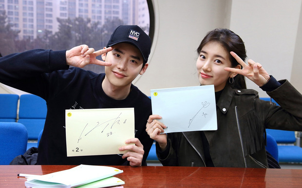 Sau khi hôn Suzy, Lee Jong Suk xuất hiện với hình ảnh công tố viên cực đẹp trai - Ảnh 13.