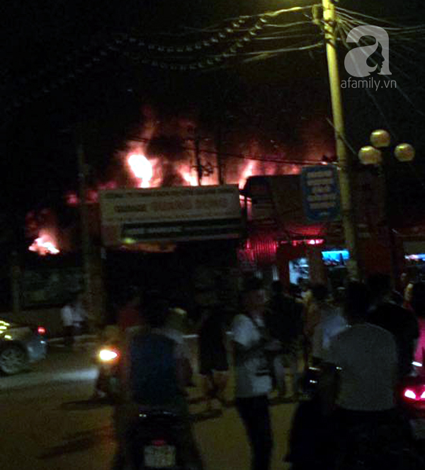 Hà Nội: Cháy gara ô tô cạnh chùa Ngòi trong đêm - Ảnh 3.
