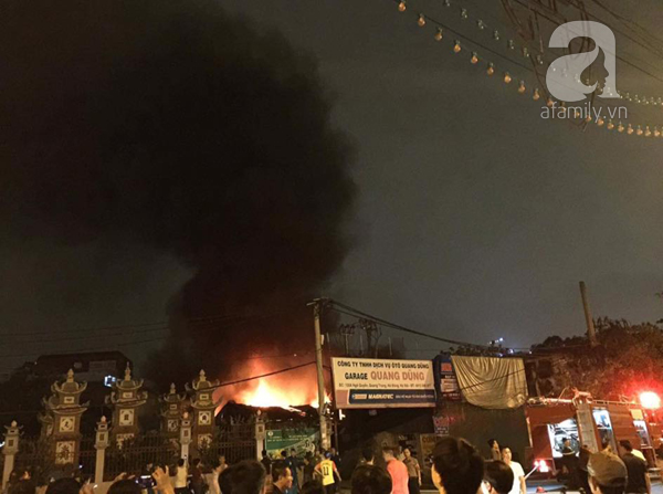 Hà Nội: Cháy gara ô tô cạnh chùa Ngòi trong đêm - Ảnh 5.