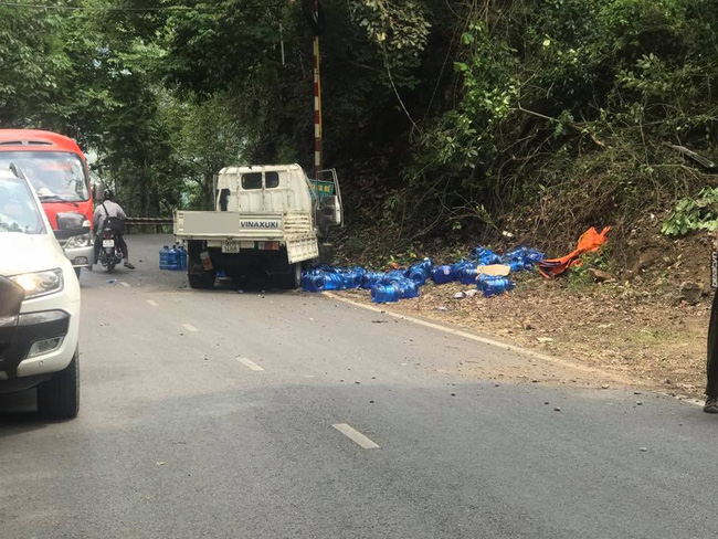 Người chồng đẩy vợ xuống khi xe mất phanh: Tôi xác định mình sẽ đi để vợ ở lại nuôi 2 đứa con - Ảnh 2.