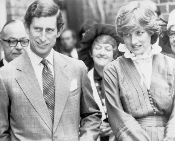 Bà ngoại của Công nương Diana hối hận vì biết rõ cháu mình có tính cách phức tạp mà vẫn làm mối cho hoàng gia - Ảnh 3.