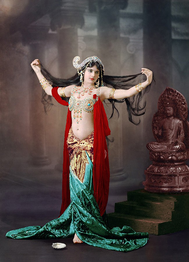Nữ điệp viên Mata Hari huyền thoại với vũ điệu thoát y nóng bỏng khiến hơn 50.000 lính Pháp phải bỏ mạng trong thế chiến - Ảnh 9.