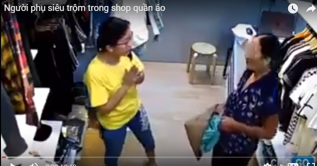 Hà Nội: Cụ bà đột nhập shop quần áo chôm đồ mang về bán ở vỉa hè bị mời về công an - Ảnh 1.