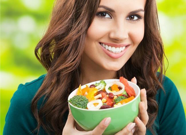 Lời khuyên về ăn uống của chuyên gia dinh dưỡng giúp bạn ăn uống lành mạnh hơn - Ảnh 7.