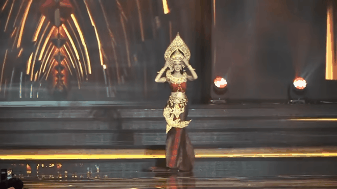 Vồ ếch liên tục trên sân khấu nhưng Miss Grand Thái Lan vẫn được khán giả vỗ tay khen ngợi liên tục - Ảnh 3.