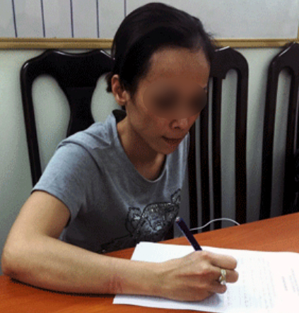 Vụ bé trai 1 tuổi bị bạo hành: Người mẹ có nguyện vọng nếu bị thi hành án không muốn đưa con vào trại - Ảnh 1. Vụ bé trai 1 tuổi bị bạo hành: Người mẹ có nguyện vọng nếu bị thi hành án không muốn đưa con vào trại - Ảnh 1.