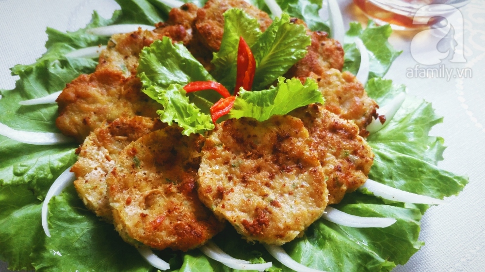 Cuối tuần đ&atilde;i cả nh&agrave; m&oacute;n chả t&ocirc;m thơm ngon cực kỳ lạ miệng - Ảnh 5.