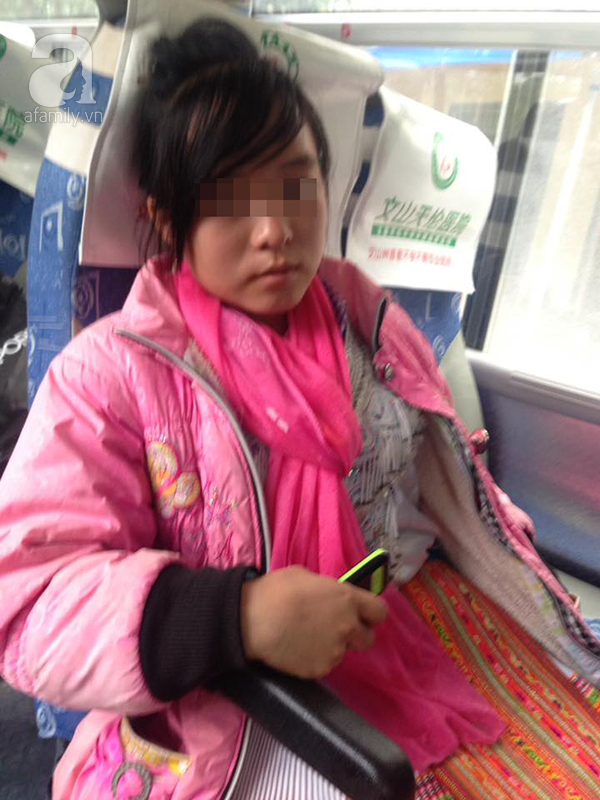 Bé gái 13 tuổi nghi bị bắt cóc sang Trung Quốc trong Tết chạy trốn suốt 2 ngày đêm tìm về Việt Nam - Ảnh 2.