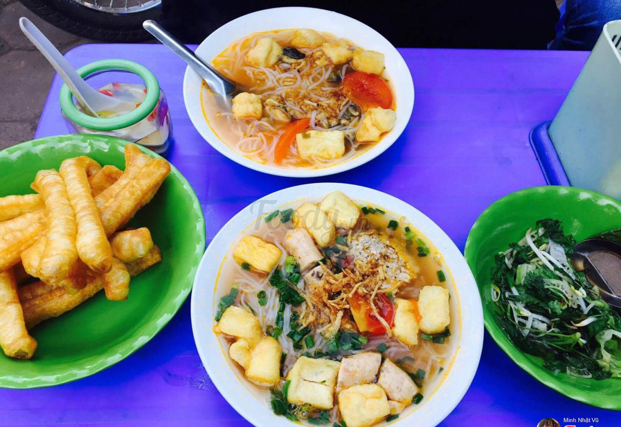 Những qu&aacute;n ăn b&igrave;nh d&acirc;n m&agrave; ngon gắn liền với khu Đại học B&aacute;ch Khoa - Ảnh 10.