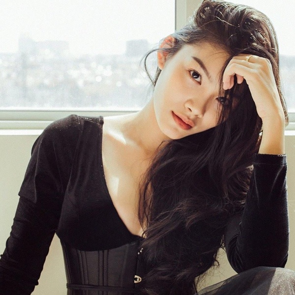 Con gái nữ diễn viên đóng nhiều cảnh nóng nhất Việt Nam vào Top 10 The Face - Ảnh 2.