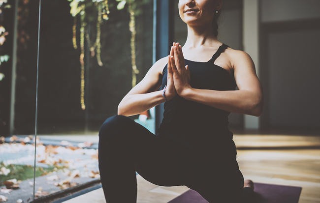 6 biện pháp để tránh chấn thương khi tập yoga - Ảnh 1.